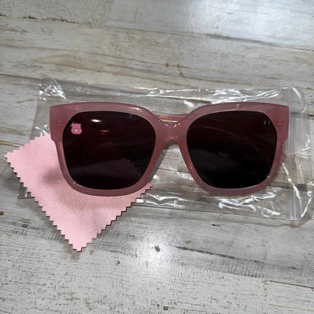CARE BEARS New Pink Sunglasses